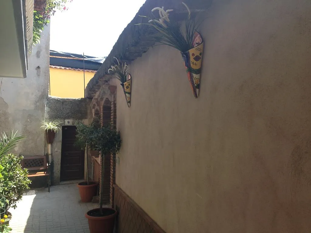 Holiday Home La Martina Motta Camastra Italy