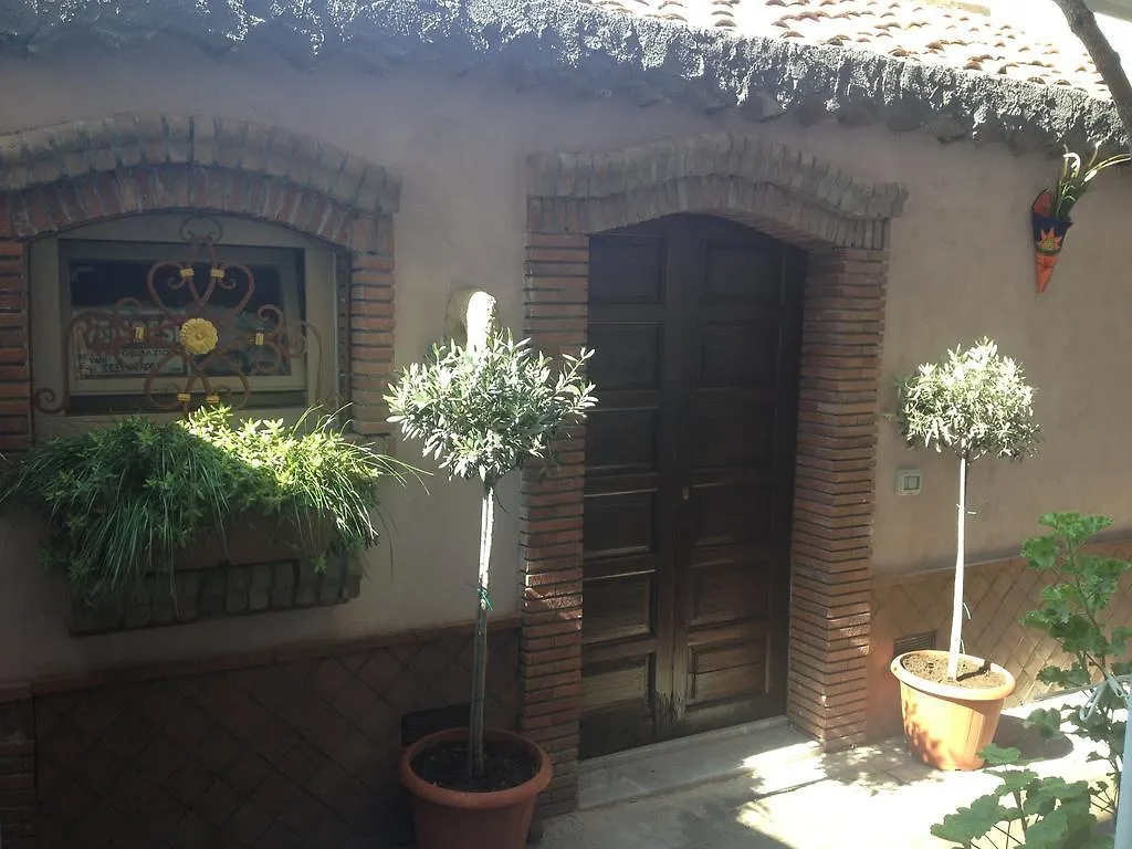 Holiday Home La Martina Motta Camastra